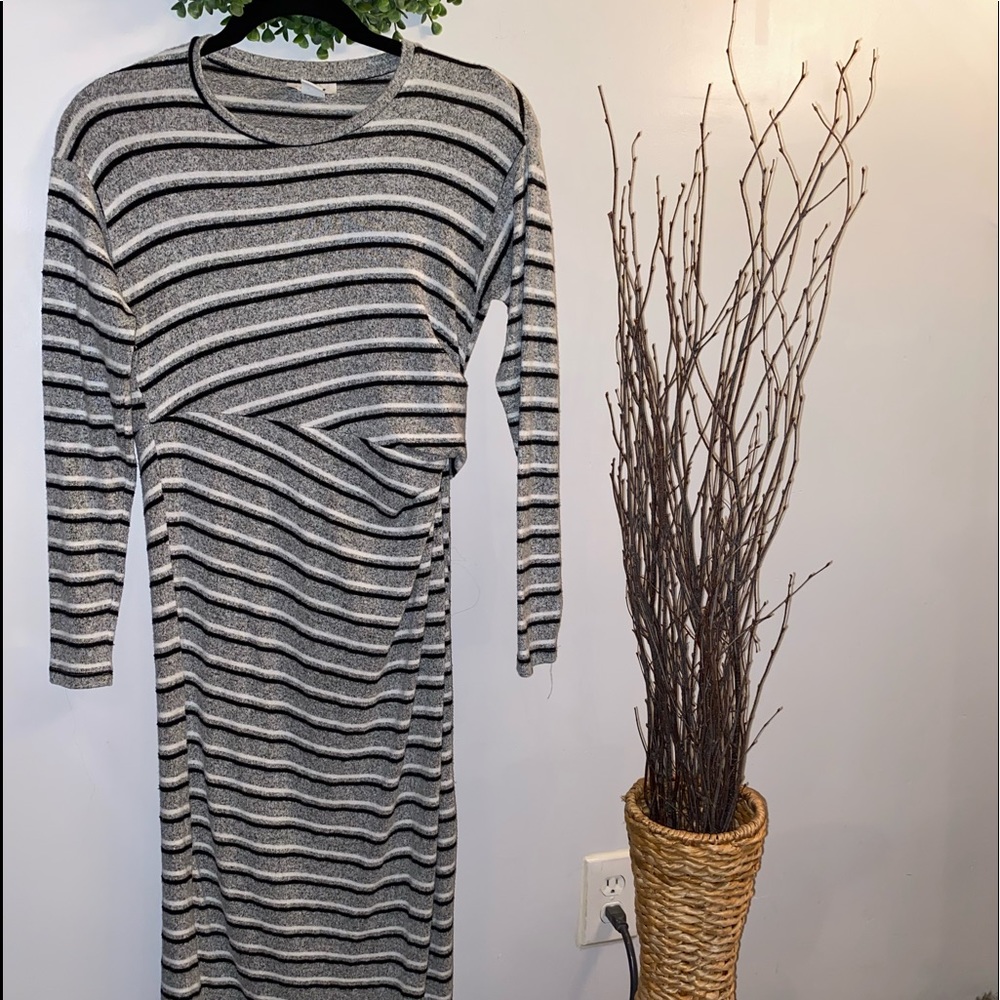 Topshop maternity dress